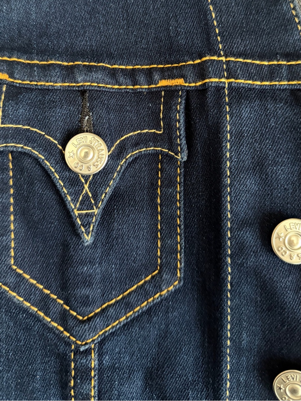 Levi’s Type 1 Jean Dress Sleeveless Dark Blue Denim Dress - Classic Button-Front - Picture 5 of 6